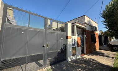 ALQUILER DE PH 3 AMBIENTES LOMAS DE ZAMORA