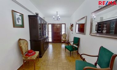 VENTA! EXCELENTE CASA EN SAAVEDRA 6 AMB , 3 DORMIT