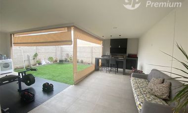 Casa en Arriendo en La Montaña Sur - San Luis norte
