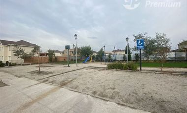 Casa en Arriendo en La Montaña Sur - San Luis norte