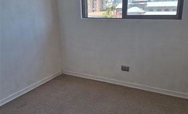 Departamento en Arriendo en Frente al metro cerro blanco