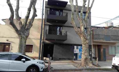 ALQUILER LOCAL AL FRENTE 25 M2