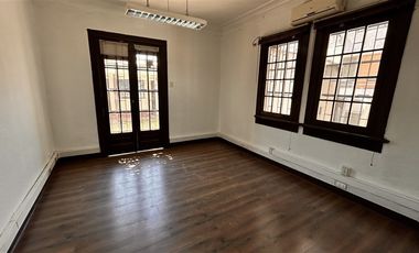 Oficina en Arriendo en Hospital El Salvador