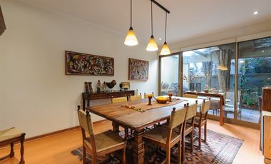 Casa en Venta en Plaza El Bosque/ Jorge Matte Gormaz