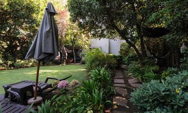 Casa en Venta en Plaza El Bosque/ Jorge Matte Gormaz