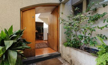 Casa en Venta en Plaza El Bosque/ Jorge Matte Gormaz