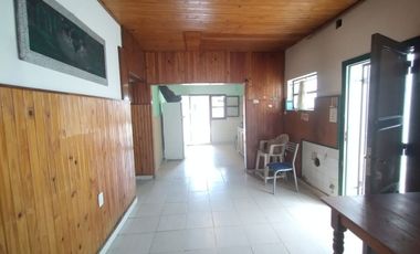 Casa interna Dos dormitorios en Ph B° Sur