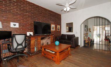 casa venta en Carapachay 5 amb. PERMUTA