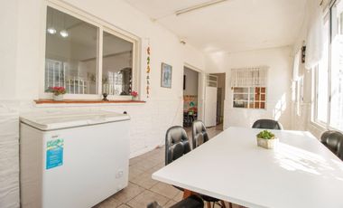 casa venta en Carapachay 5 amb. PERMUTA