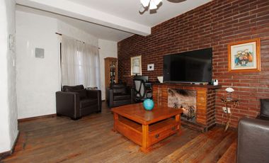 casa venta en Carapachay 5 amb. PERMUTA