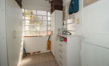 casa venta en Carapachay 5 amb. PERMUTA
