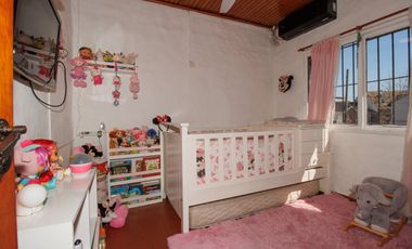 casa venta en Carapachay 5 amb. PERMUTA