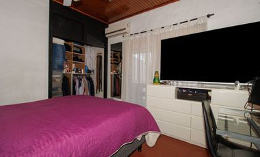 casa venta en Carapachay 5 amb. PERMUTA