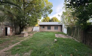 VENTA CASA 4 AMBIENTES DEL VISO MONTECARLO