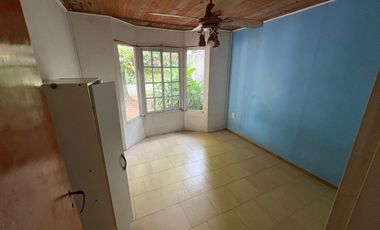 VENTA CASA 4 AMBIENTES DEL VISO MONTECARLO