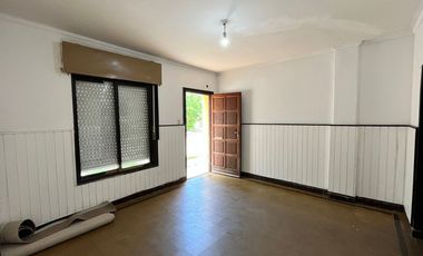 CASA A LA VENTA EN B. BARRANQUITAS 2 DORMITORIOS