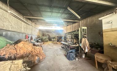 GALPÓN SEMICUBIERTO OFICINA BAÑO LANÚS OESTE