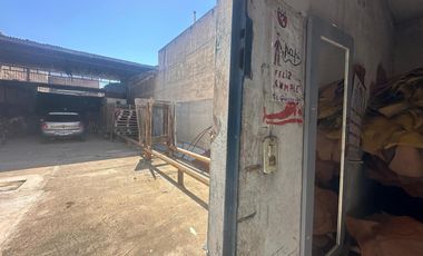 GALPÓN SEMICUBIERTO OFICINA BAÑO LANÚS OESTE