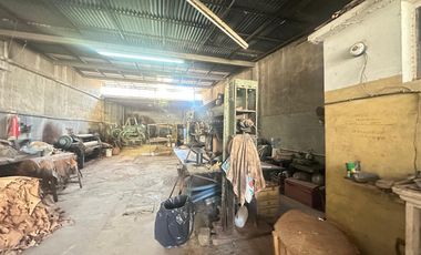 GALPÓN SEMICUBIERTO OFICINA BAÑO LANÚS OESTE