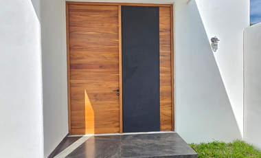 RESIDENCIA EN COTO PRIVADO, ALBERCA, 4 RECÁMARAS, 6.5 BAÑOS, COCHERA 3 AUTOS