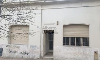 Casa - Venta - La Plata