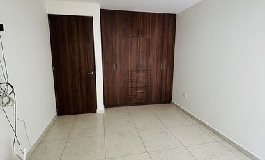 Casa de 4 habitaciones en venta, a unos pasos de Cto. Presidentes / USBI