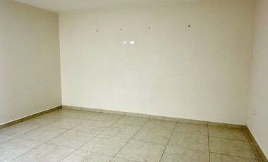 Casa de 4 habitaciones en venta, a unos pasos de Cto. Presidentes / USBI