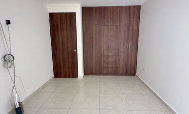 Casa de 4 habitaciones en venta, a unos pasos de Cto. Presidentes / USBI