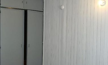 USO COMERCIAL: CASA DE 200M2 CUBIERTOS - 4 DORM - TERRAZAS.