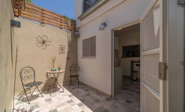 VENTA TRIPLEX 3 AMBIENTES CON COCHERA OLIVOS