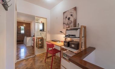 VENTA TRIPLEX 3 AMBIENTES CON COCHERA OLIVOS