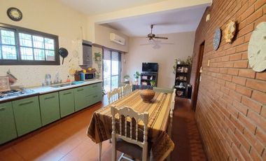 Casa en venta en Wilde