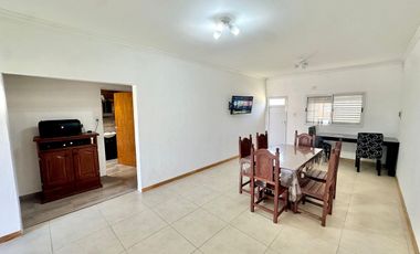 SE VENDE CASA PATIO/PILETA Y QUINCHO EN PRADERA II