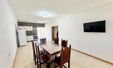 SE VENDE CASA PATIO/PILETA Y QUINCHO EN PRADERA II