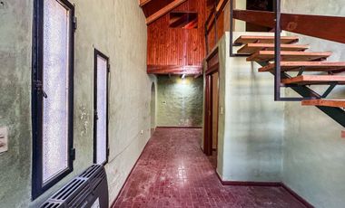 VENTA CASA DUPLEX GRANJA DE FUNES A RECICLAR