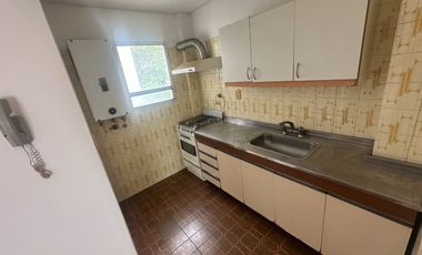 ALQUILER 2 AMBIENTES RAMOS MEJIA CON LAVADERO