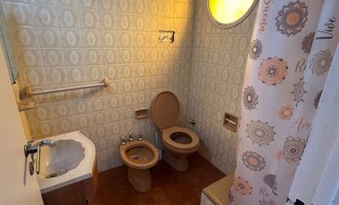 ALQUILER 2 AMBIENTES RAMOS MEJIA CON LAVADERO