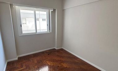 DEPTO 5 AMB EN ALQUILER EN OLIVOS CON BALCON