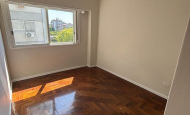 DEPTO 5 AMB EN ALQUILER EN OLIVOS CON BALCON