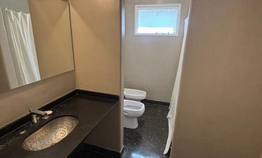 DEPTO 5 AMB EN ALQUILER EN OLIVOS CON BALCON