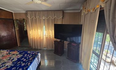 VENTA HERMOSA CASA DE 3 D EN VILLA ARGENTINA