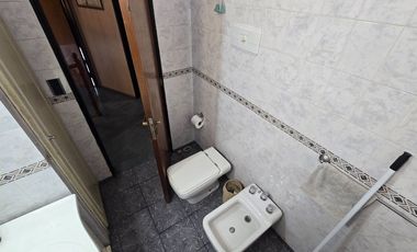 VENTA HERMOSA CASA DE 3 D EN VILLA ARGENTINA