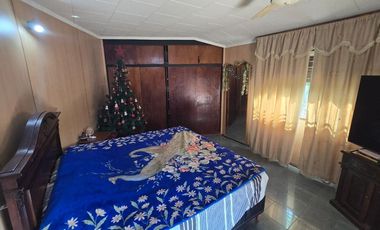 VENTA HERMOSA CASA DE 3 D EN VILLA ARGENTINA