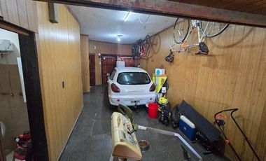 VENTA HERMOSA CASA DE 3 D EN VILLA ARGENTINA