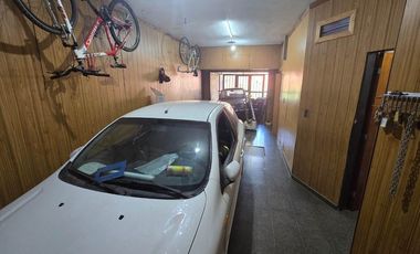 VENTA HERMOSA CASA DE 3 D EN VILLA ARGENTINA