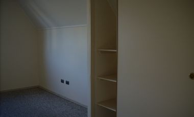 Se vende casa independiente en sector Los Pinos de Quilpué