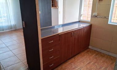 SE ARRIENDA CASA 2 PISOS EN LIMACHE