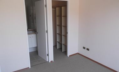 SE ARRIENDA DEPARTAMENTO EN LOS PINOS