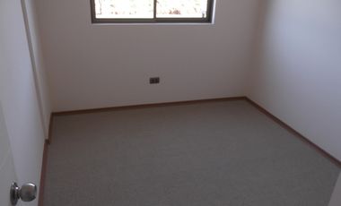 SE ARRIENDA DEPARTAMENTO EN LOS PINOS