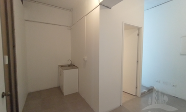 Se Arrienda Local Frente al Hospital de Talagante